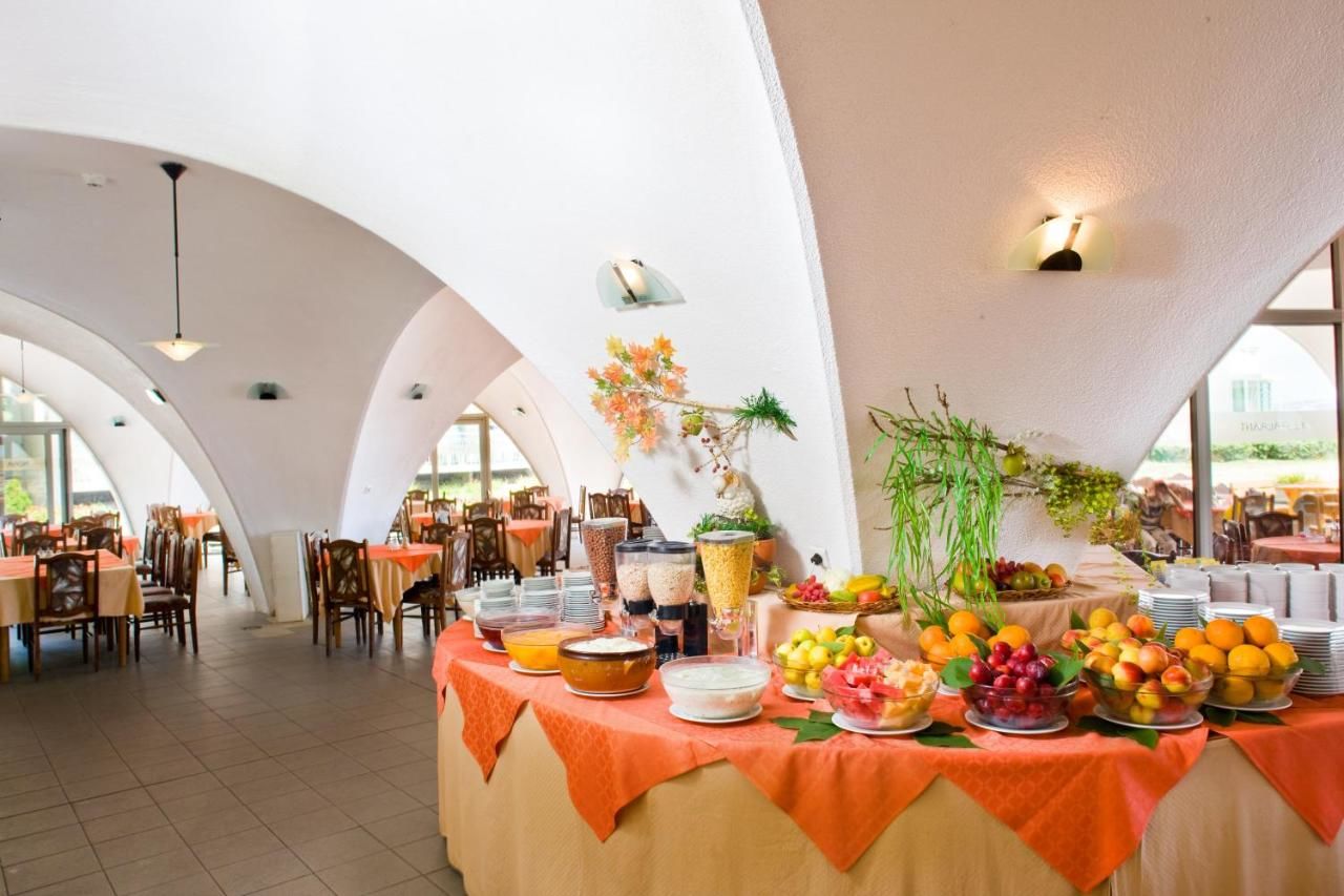 Отель Hotel Nona Албена-14