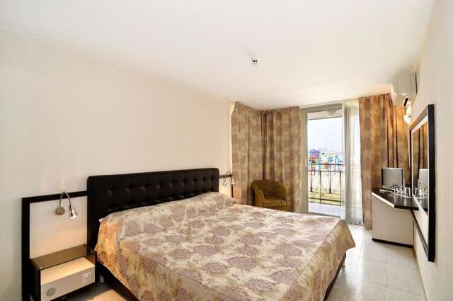 Отель Hotel Nona Албена-20