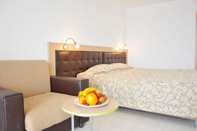 Отель Hotel Nona Албена-31